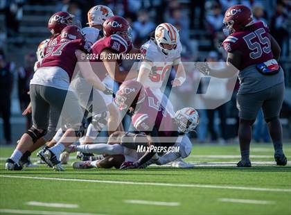 Thumbnail 3 in A&M Consolidated vs. La Porte (UIL Football 5A D1 Region III Semifinal) photogallery.