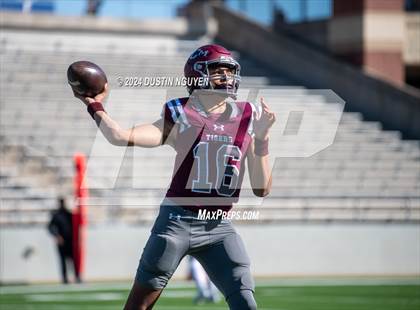 Thumbnail 1 in A&M Consolidated vs. La Porte (UIL Football 5A D1 Region III Semifinal) photogallery.