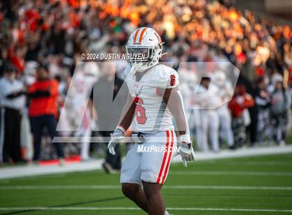 Thumbnail 1 in A&M Consolidated vs. La Porte (UIL Football 5A D1 Region III Semifinal) photogallery.