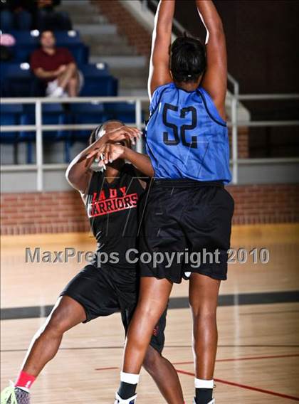 Thumbnail 1 in South Grand Prairie @ Mansfield Summit photogallery.