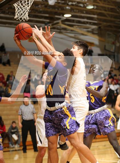 Thumbnail 3 in Bellevue West @ Lincoln Southeast photogallery.