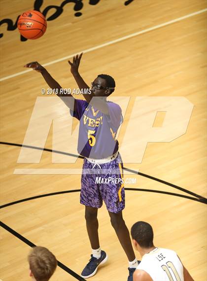 Thumbnail 3 in Bellevue West @ Lincoln Southeast photogallery.