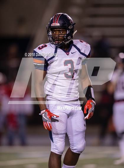 Thumbnail 1 in  Lawndale vs San Joaquin Memorial (CIF State Championship D2-A) photogallery.
