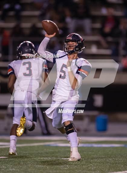 Thumbnail 3 in  Lawndale vs San Joaquin Memorial (CIF State Championship D2-A) photogallery.