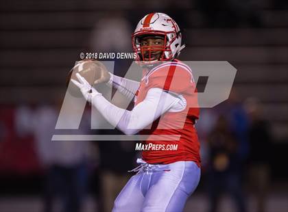 Thumbnail 2 in  Lawndale vs San Joaquin Memorial (CIF State Championship D2-A) photogallery.
