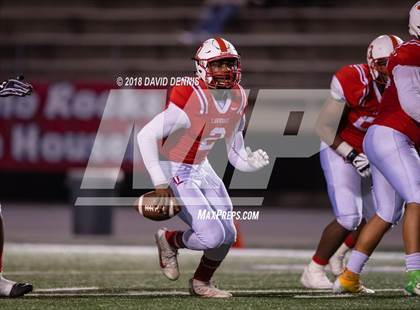 Thumbnail 1 in  Lawndale vs San Joaquin Memorial (CIF State Championship D2-A) photogallery.