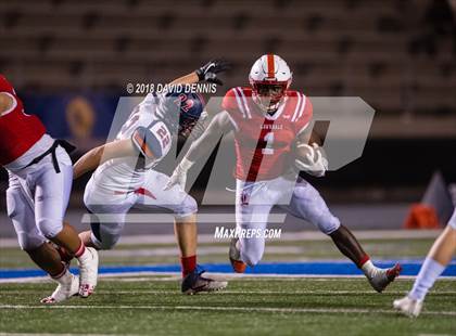 Thumbnail 1 in  Lawndale vs San Joaquin Memorial (CIF State Championship D2-A) photogallery.