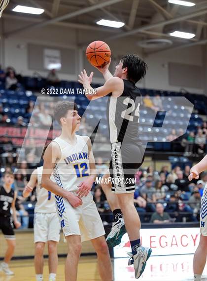 Thumbnail 1 in Graford vs Huckabay (UIL Region III-1A Semifinal) photogallery.