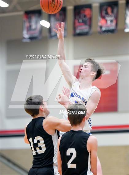Thumbnail 1 in Graford vs Huckabay (UIL Region III-1A Semifinal) photogallery.