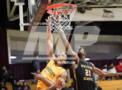 Thumbnail 1 in Woodstock Academy vs. Montverde Academy (Spalding Hoophall Classic) photogallery.