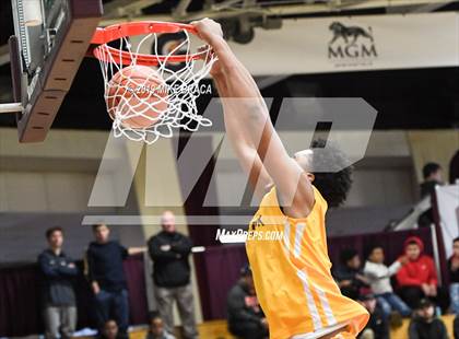 Thumbnail 1 in Woodstock Academy vs. Montverde Academy (Spalding Hoophall Classic) photogallery.