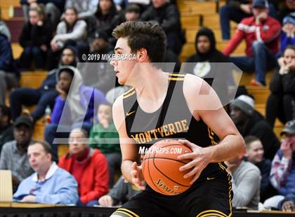 Thumbnail 2 in Woodstock Academy vs. Montverde Academy (Spalding Hoophall Classic) photogallery.