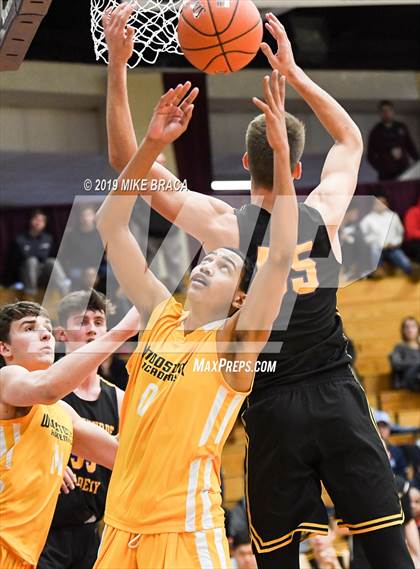 Thumbnail 3 in Woodstock Academy vs. Montverde Academy (Spalding Hoophall Classic) photogallery.