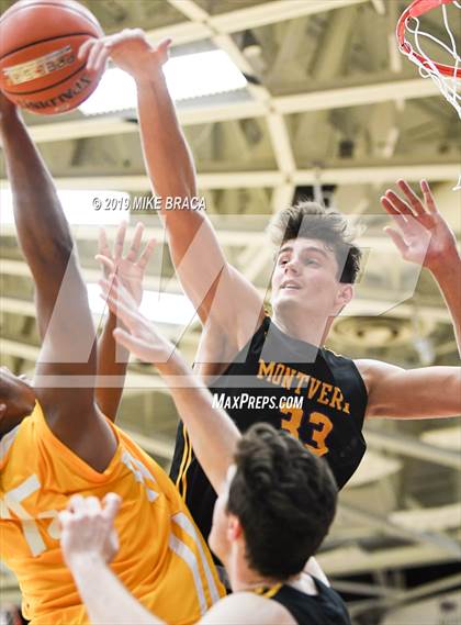Thumbnail 3 in Woodstock Academy vs. Montverde Academy (Spalding Hoophall Classic) photogallery.