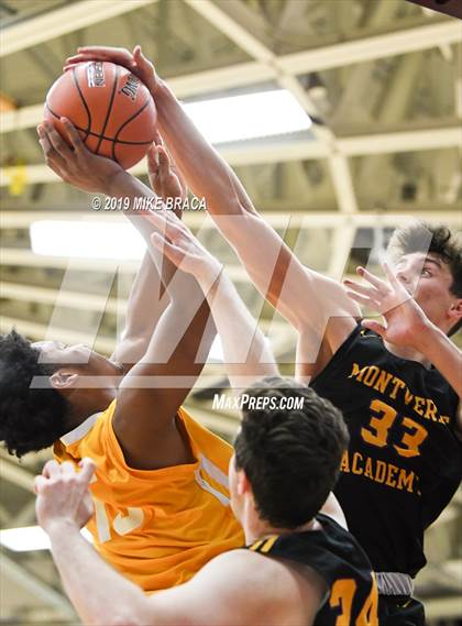 Thumbnail 2 in Woodstock Academy vs. Montverde Academy (Spalding Hoophall Classic) photogallery.