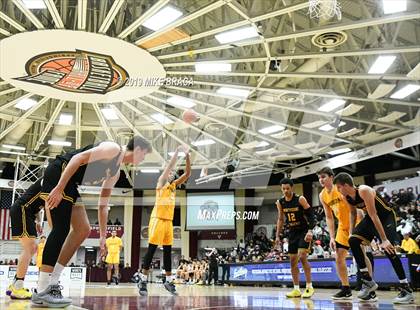 Thumbnail 2 in Woodstock Academy vs. Montverde Academy (Spalding Hoophall Classic) photogallery.