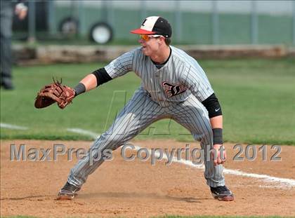 Thumbnail 3 in Lovejoy vs Sherman (Gunter) photogallery.