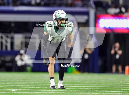 Thumbnail 1 in DeSoto vs. Summer Creek (UIL 6A D2 Football Final) photogallery.