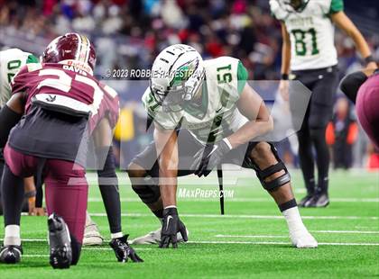 Thumbnail 2 in DeSoto vs. Summer Creek (UIL 6A D2 Football Final) photogallery.
