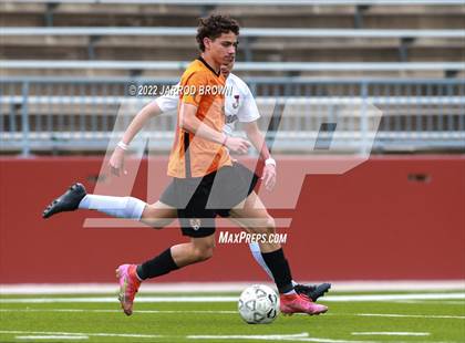 Thumbnail 3 in Scarborough vs Jasper (UIL 4A Area Playoff) photogallery.