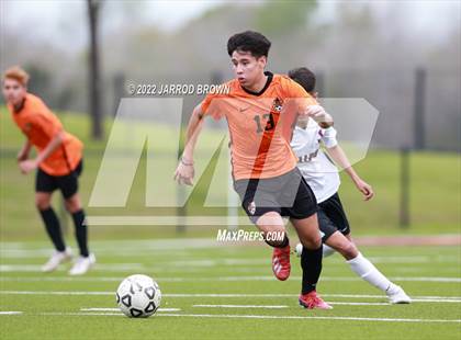 Thumbnail 1 in Scarborough vs Jasper (UIL 4A Area Playoff) photogallery.
