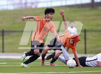 Thumbnail 1 in Scarborough vs Jasper (UIL 4A Area Playoff) photogallery.