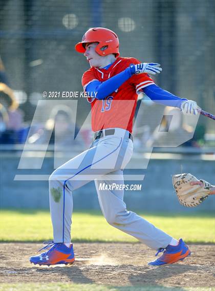 Thumbnail 3 in McKinney Christian Academy vs Covenant Christian Academy (Scrimmage) photogallery.