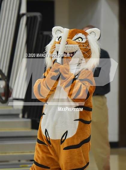 Thumbnail 3 in Hartsburg-Emden @ Illini Bluffs photogallery.