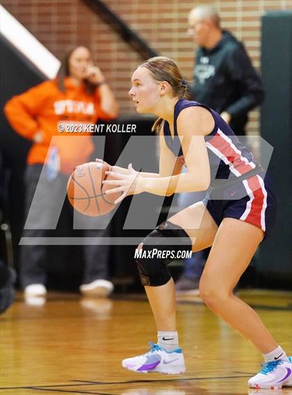 Thumbnail 3 in Sterling Heights Stevenson @ Utica photogallery.