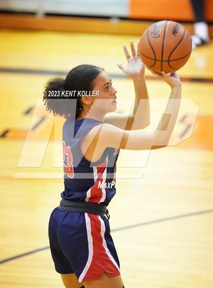 Thumbnail 2 in Sterling Heights Stevenson @ Utica photogallery.
