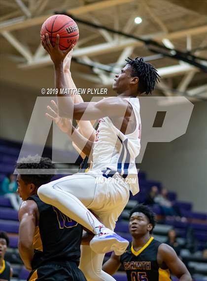 Thumbnail 1 in Terry Sanford vs. Corinth Holders (Cumberland County Holiday Classic - 1st Round) photogallery.