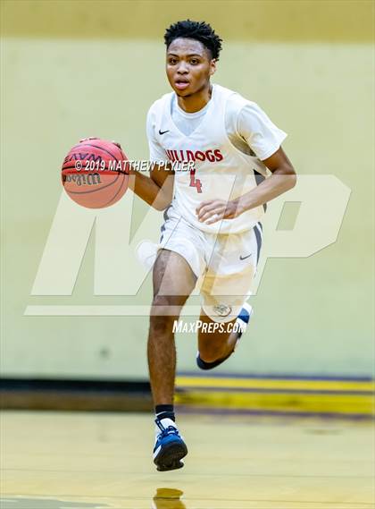 Thumbnail 2 in Terry Sanford vs. Corinth Holders (Cumberland County Holiday Classic - 1st Round) photogallery.