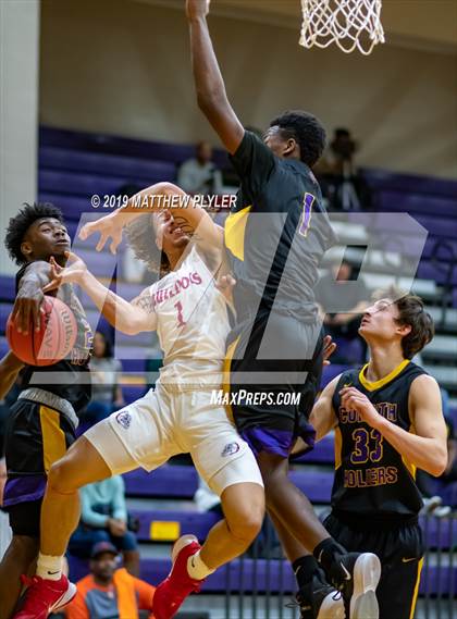 Thumbnail 3 in Terry Sanford vs. Corinth Holders (Cumberland County Holiday Classic - 1st Round) photogallery.