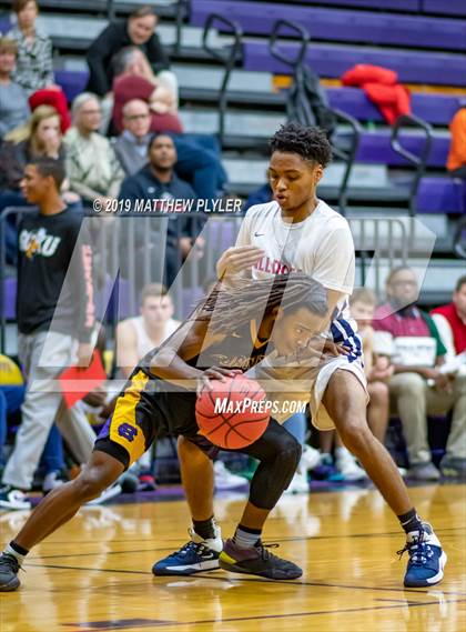 Thumbnail 1 in Terry Sanford vs. Corinth Holders (Cumberland County Holiday Classic - 1st Round) photogallery.