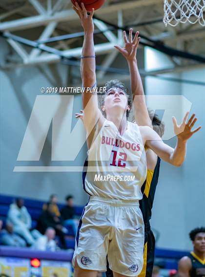 Thumbnail 3 in Terry Sanford vs. Corinth Holders (Cumberland County Holiday Classic - 1st Round) photogallery.
