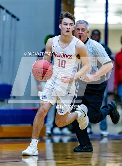 Thumbnail 3 in Terry Sanford vs. Corinth Holders (Cumberland County Holiday Classic - 1st Round) photogallery.