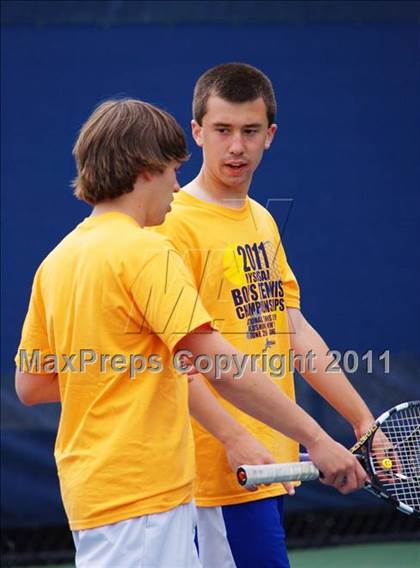 Thumbnail 2 in NYSPHSAA Boys Tennis Championships (Finals) photogallery.