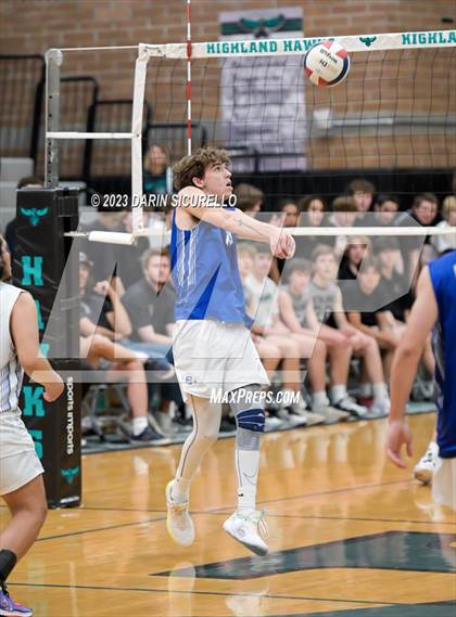 Thumbnail 2 in Chandler @ Highland (AIA 6A Quarterfinals) photogallery.