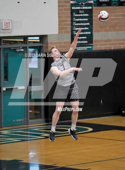 Thumbnail 2 in Chandler @ Highland (AIA 6A Quarterfinals) photogallery.