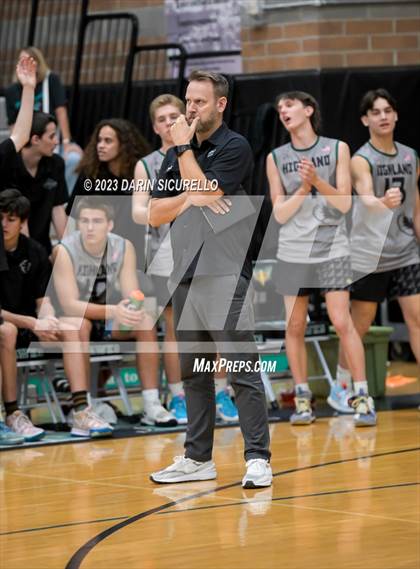 Thumbnail 2 in Chandler @ Highland (AIA 6A Quarterfinals) photogallery.