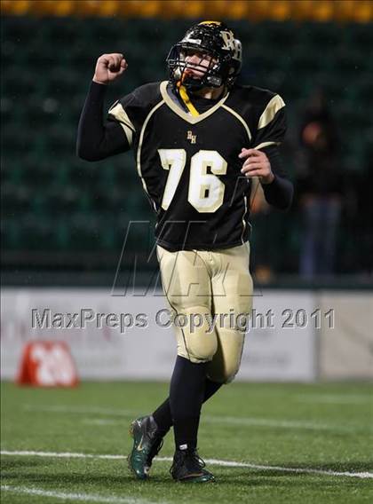 Thumbnail 2 in Irondequoit vs. Rush-Henrietta (Section 5 Class AA State Qualifier) photogallery.