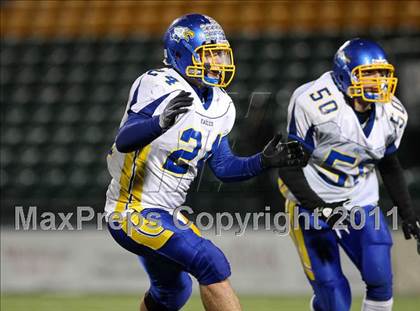 Thumbnail 1 in Irondequoit vs. Rush-Henrietta (Section 5 Class AA State Qualifier) photogallery.