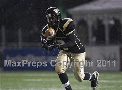 Thumbnail 2 in Irondequoit vs. Rush-Henrietta (Section 5 Class AA State Qualifier) photogallery.