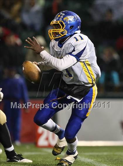 Thumbnail 2 in Irondequoit vs. Rush-Henrietta (Section 5 Class AA State Qualifier) photogallery.