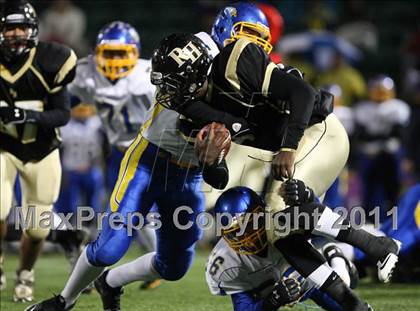 Thumbnail 2 in Irondequoit vs. Rush-Henrietta (Section 5 Class AA State Qualifier) photogallery.