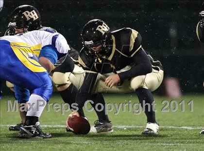 Thumbnail 1 in Irondequoit vs. Rush-Henrietta (Section 5 Class AA State Qualifier) photogallery.