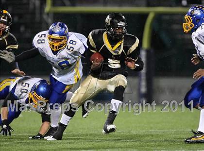 Thumbnail 3 in Irondequoit vs. Rush-Henrietta (Section 5 Class AA State Qualifier) photogallery.