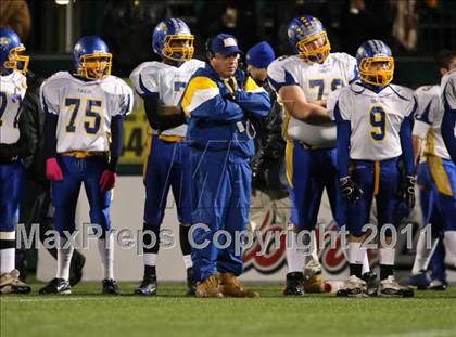 Thumbnail 2 in Irondequoit vs. Rush-Henrietta (Section 5 Class AA State Qualifier) photogallery.