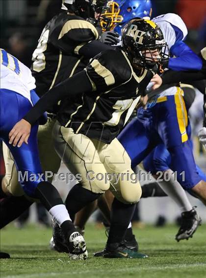 Thumbnail 1 in Irondequoit vs. Rush-Henrietta (Section 5 Class AA State Qualifier) photogallery.