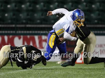 Thumbnail 1 in Irondequoit vs. Rush-Henrietta (Section 5 Class AA State Qualifier) photogallery.